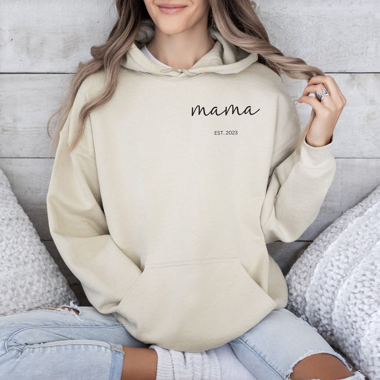 Mama Est: Mom Crewneck Pullover - Perfect Gift For Mom